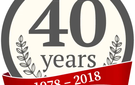 40-year anniversary seal